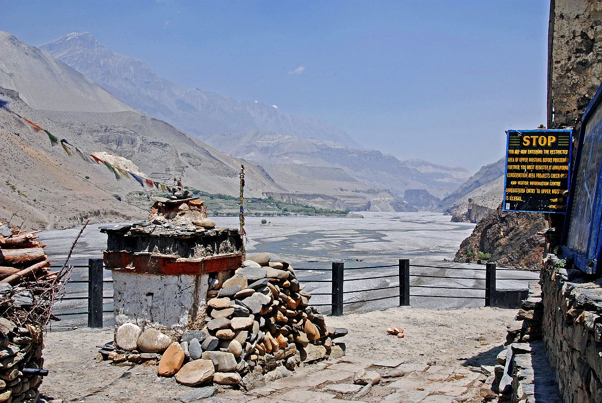 209 Kagbeni North End Looking Towards Upper Mustang